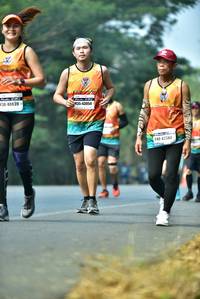 BIB: 40839, 43054, 14042380
                            <button type="button" onclick="openModal(10126983)" class="btn btn-primary btn-sm float-right btn-popup" data-toggle="modal" data-target=".modal-high-quality">
                        <i class="fas fa-shopping-cart"></i> Add to Cart
                    </button>
                                            <button type="button" onclick="isThisMe(10126983, true)" class="btn btn-success btn-sm float-right btn-popup btn-isme hidden" data-toggle="tooltip" data-placement="bottom" title="นี่คือรูปของคุณใช่ไหม คลิกที่นี่เพื่อเอาเข้าอัลบั้ม">
                        <i class="fas fa-plus"></i> Add to album
                    </button>
                    <button type="button" onclick="isThisMe(10126983, false)" class="btn btn-warning btn-sm float-right btn-popup btn-isnotme hidden">
                        <i class="fas fa-ban"></i> Remove from album
                    </button>